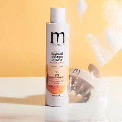 Shampooing révélateur de lumière pour cheveux ternes