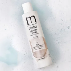 Shampooing technique clarifiant